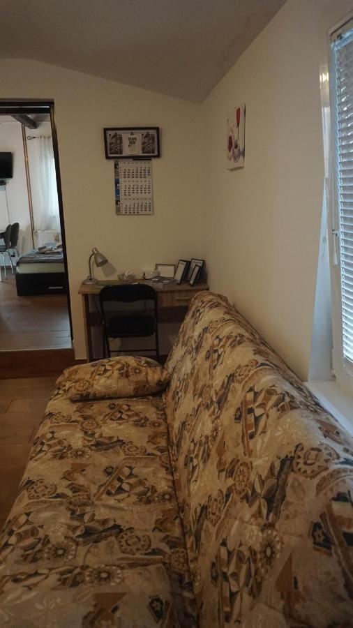 Studio Apartman "Djed" Hrvatska Kostajnica Buitenkant foto